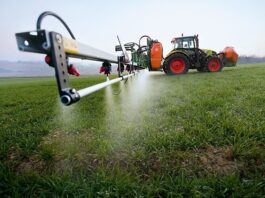 Oprysk bez ryzyka. KRUS i PSOR ruszają z kampanią dla rolników