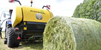Pokazy polowe maszyn zielonkowych New Holland