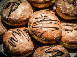 Pączki ze sklepu pod lupą – w środku pestycydy i oleje mineralne