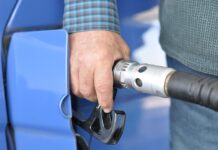 Paliwa drożeją z dnia na dzień. VAT i akcyza wróciły, ceny poszły w górę