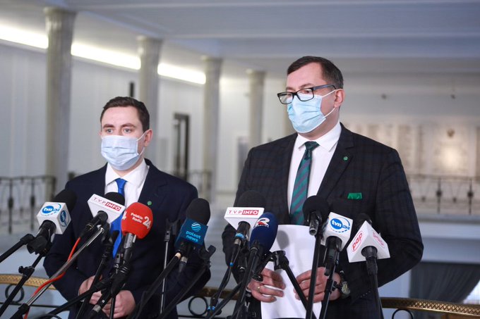 PSL przedstawiło prawdę o intencjach PiS ws. wsparcia rolników