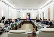 Rolnicy wreszcie się doczekali! Nawet 3000 zł na hektar. Rząd zatwierdził pomoc