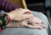 Seniorze, sprawdź warunki. 400 zł nie trafi do każdego