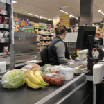 W sklepach wojna cenowa, cukier po 0,99 zł. Na polach zaczyna brakować buraków wygenerowane przez AI