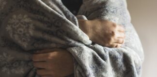 IMGW ostrzega: Przed nami pierwsze tej jesieni silne obciążenie organizmu zimnem