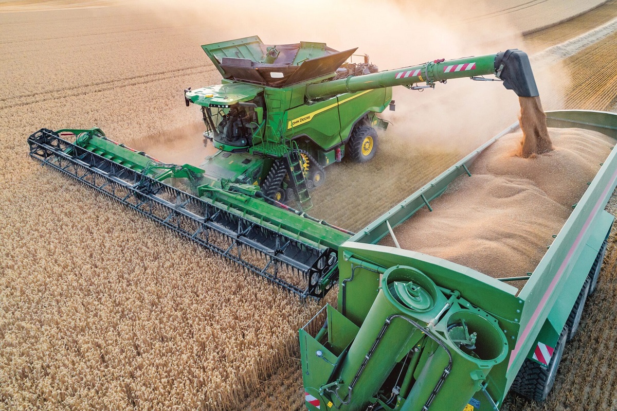 Nowy kombajn John Deere serii X9 pod lupą